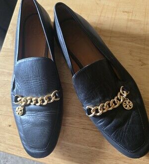 Tory Burch Black Leather Loafers with Gold Chain Accent Sz 8.5